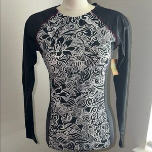 Title Nine Black and White Floral Rash Guard
